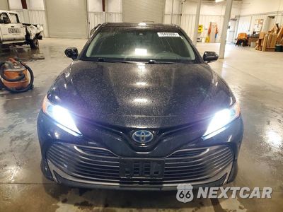 Piąte zdjęcie samochodu w środku: 2018 TOYOTA CAMRY HYBRID XLE VIN:4T1B21HK1JU502360 - miniatura