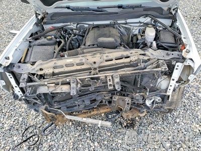 Zdjęcie 11 z 13 samochodu: 2018 CHEVROLET SILVERADO K3500 VIN:1GC4KYCG8JF258090 - miniatura
