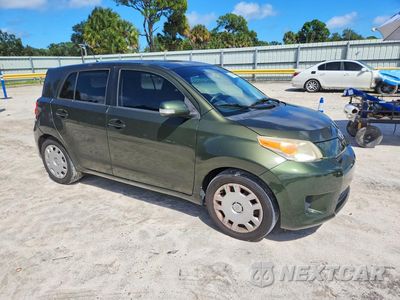 Czwarte zdjęcie samochodu z boku: 2012 SCION XD BASE VIN:JTKKU4B44C1027567 - miniatura