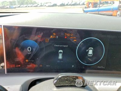 Zdjęcie 9 z 13 samochodu: 2025 HYUNDAI TUCSON LIMITED VIN:5NMJECDE2SH543365 - miniatura