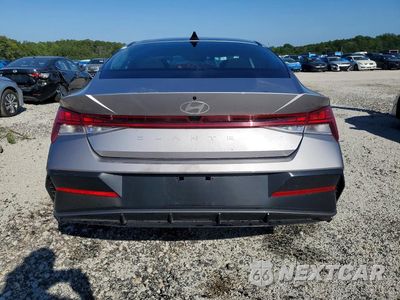 Zdjęcie 6 z 12 samochodu: 2025 HYUNDAI ELANTRA SEL VIN:KMHLS4DG1SU023638 - miniatura