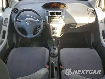 Zdjęcie 8 z 13 samochodu: 2010 TOYOTA YARIS BASE VIN:JTDKT4K33A5283576 - miniatura