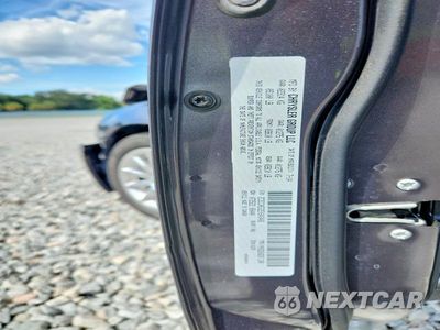 Zdjęcie 12 z 12 samochodu: 2014 CHRYSLER 300C VIN:2C3CCAEG2EH343402 - miniatura
