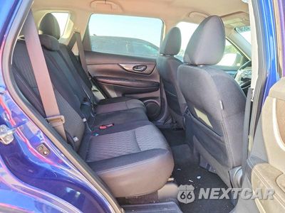 Zdjęcie 11 z 14 samochodu: 2019 NISSAN ROGUE S VIN:5N1AT2MT6KC757901 - miniatura