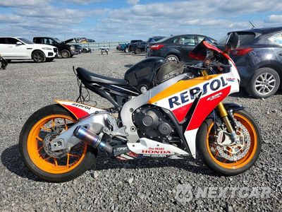 2015 HONDA CBR1000 SP JH2SC59M8FK700016 - główne zdjęcie licytacji z USA - miniatura