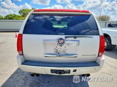 Zdjęcie 6 z 13 samochodu: 2011 CADILLAC ESCALADE VIN:1GYS4AEFXBR329913 - miniatura