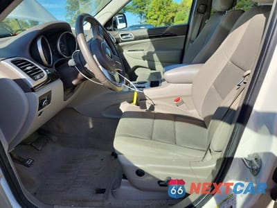 Zdjęcie 7 z 14 samochodu: 2012 JEEP GRAND CHEROKEE LAREDO VIN:1C4RJFAG5CC234172 - miniatura