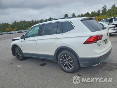 Drugie zdjęcie samochodu z przodu: 2020 VOLKSWAGEN TIGUAN SE VIN:3VV2B7AX1LM086395 - miniatura