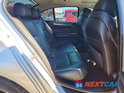 Zdjęcie 10 z 12 samochodu: 2011 BMW 5ER 535 XI VIN:WBAFU7C53BC874954 - miniatura