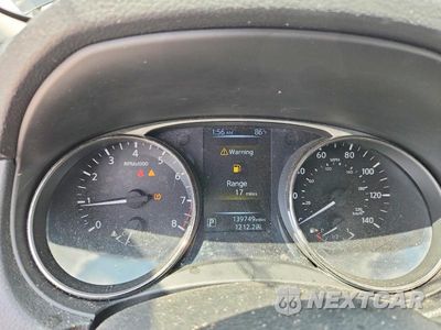Zdjęcie 9 z 13 samochodu: 2015 NISSAN ROGUE SV VIN:KNMAT2MV0FP518882 - miniatura