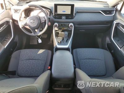 Zdjęcie 8 z 13 samochodu: 2025 TOYOTA RAV4 XLE VIN:2T3P1RFV8SW605689 - miniatura