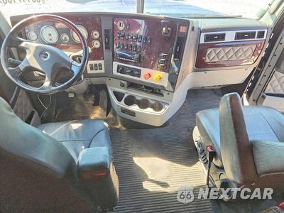Zdjęcie 8 z 14 samochodu: 2020 FREIGHTLINER 122SD - SEMI TRUCK VIN:3AKJGNDR1LDLW8889 - miniatura
