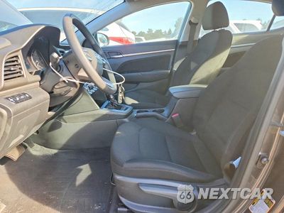 Zdjęcie 7 z 12 samochodu: 2020 HYUNDAI ELANTRA SEL VIN:5NPD84LF3LH564427 - miniatura