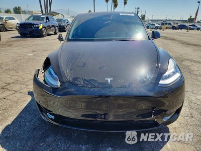 Piąte zdjęcie samochodu w środku: 2021 TESLA MODEL Y VIN:5YJYGDEE3MF180236 - miniatura