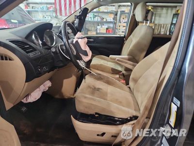 Zdjęcie 7 z 14 samochodu: 2016 DODGE GRAND CARAVAN SE VIN:2C4RDGBG0GR363509 - miniatura