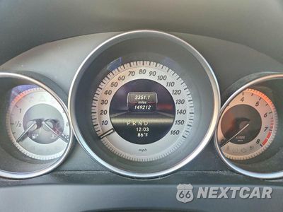 Zdjęcie 9 z 12 samochodu: 2013 MERCEDES-BENZ C 250 VIN:WDDGF4HB0DR241672 - miniatura