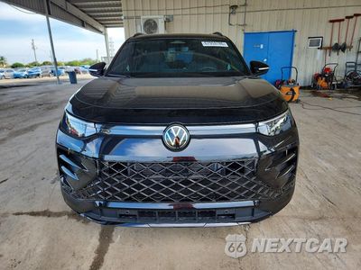 Piąte zdjęcie samochodu w środku: 2026 VOLKSWAGEN TIGUAN SE R-LINE BLACK VIN:3VVHR7RM9TM082255 - miniatura