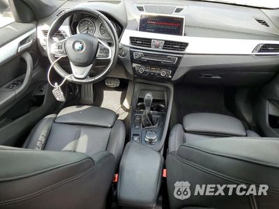 Zdjęcie 8 z 13 samochodu: 2018 BMW X1 XDRIVE28I VIN:WBXHT3C34J5F92143 - miniatura