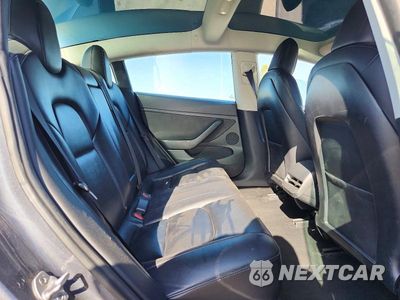 Zdjęcie 10 z 12 samochodu: 2022 TESLA MODEL 3 VIN:5YJ3E1EA8NF371227 - miniatura