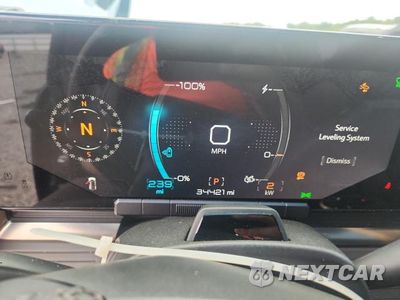 Zdjęcie 9 z 13 samochodu: 2024 GMC HUMMER SUV 3X VIN:1GKB0RDC8RU101881 - miniatura