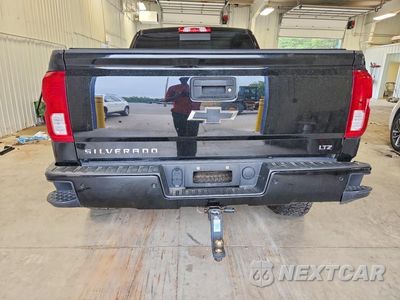 Zdjęcie 6 z 12 samochodu: 2017 CHEVROLET SILVERADO K1500 LTZ VIN:3GCUKSECXHG382278 - miniatura