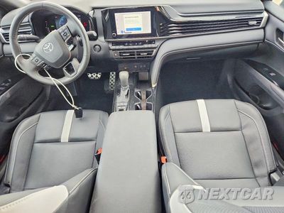Zdjęcie 8 z 13 samochodu: 2025 TOYOTA CAMRY SE VIN:4T1DAACK5SU647745 - miniatura