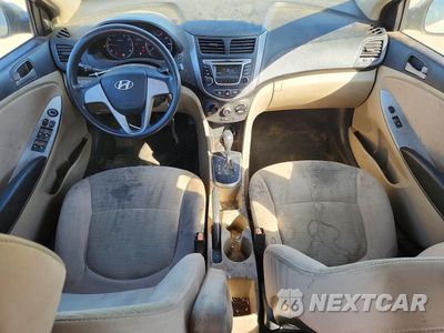 Zdjęcie 8 z 12 samochodu: 2017 HYUNDAI ACCENT SE VIN:KMHCT4AE3HU205527 - miniatura