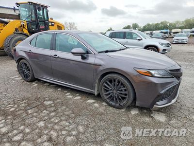 Czwarte zdjęcie samochodu z boku: 2022 TOYOTA CAMRY XSE VIN:4T1K61BK6NU049212 - miniatura