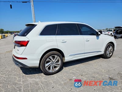 Trzecie zdjęcie samochodu z tyłu: 2020 AUDI Q7 PREMIUM VIN:WA1AXAF78LD010177 - miniatura