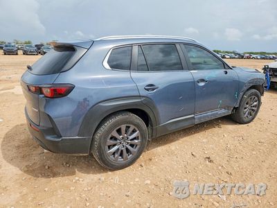 Trzecie zdjęcie samochodu z tyłu: 2023 MAZDA CX-50 VIN:7MMVABXMXPN111675 - miniatura