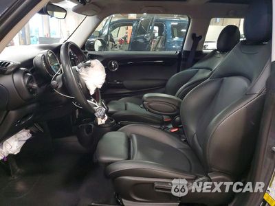 Zdjęcie 7 z 14 samochodu: 2020 MINI COOPER S VIN:WMWXR5C02L2M09894 - miniatura