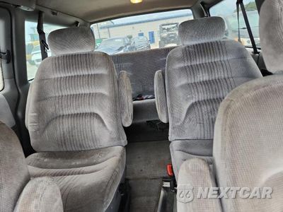 Zdjęcie 10 z 13 samochodu: 1995 DODGE GRAND CARAVAN SE VIN:1B4GH44R0SX625531 - miniatura