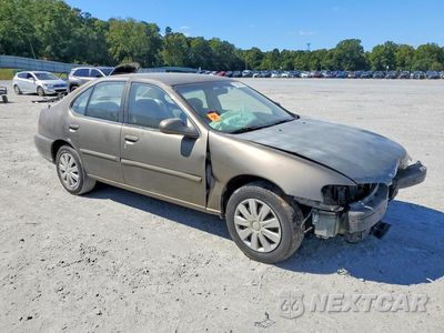 Czwarte zdjęcie samochodu z boku: 1998 NISSAN ALTIMA XE VIN:1N4DL01D8WC143916 - miniatura