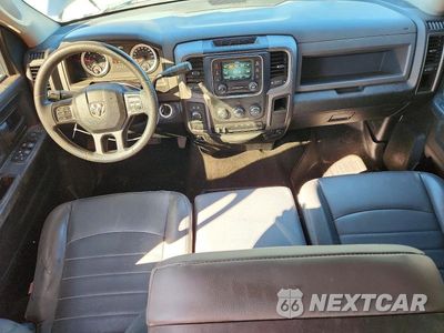 Zdjęcie 8 z 12 samochodu: 2017 RAM 2500 ST VIN:3C6UR5CL9HG680005 - miniatura