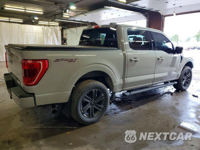 Trzecie zdjęcie samochodu z tyłu: 2023 FORD F150 SUPERCREW VIN:1FTEW1EP5PFA78166 - miniatura