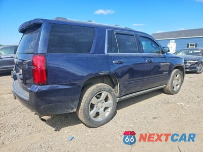 Trzecie zdjęcie samochodu z tyłu: 2019 CHEVROLET TAHOE K1500 PREMIER VIN:1GNSKCKC9KR284133 - miniatura