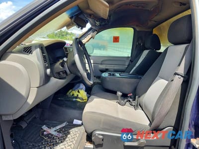 Zdjęcie 7 z 12 samochodu: 2009 CHEVROLET SILVERADO C1500 VIN:1GCEC14X49Z190145 - miniatura