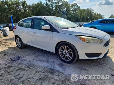 Czwarte zdjęcie samochodu z boku: 2015 FORD FOCUS SE VIN:1FADP3K20FL304665 - miniatura