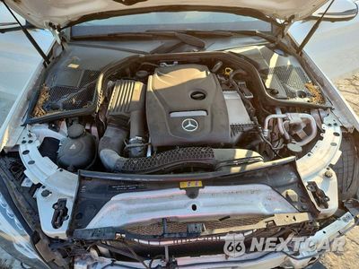 Zdjęcie 11 z 12 samochodu: 2016 MERCEDES-BENZ C 300 4MATIC VIN:55SWF4KBXGU127945 - miniatura