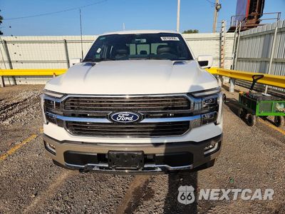 Piąte zdjęcie samochodu w środku: 2025 FORD F150 KING RANCH VIN:1FTFW6L82SFB26664 - miniatura