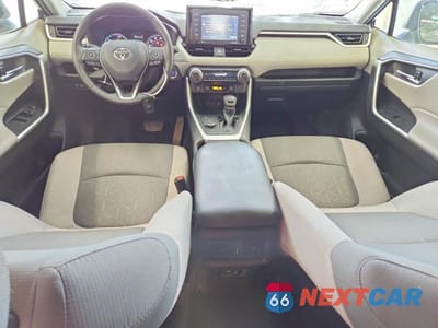 Zdjęcie 8 z 13 samochodu: 2021 TOYOTA RAV4 XLE VIN:4T3RWRFV0MU043767 - miniatura