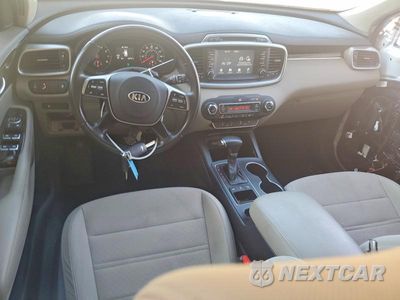 Zdjęcie 8 z 13 samochodu: 2019 KIA SORENTO LX V6 VIN:5XYPGDA51KG479179 - miniatura