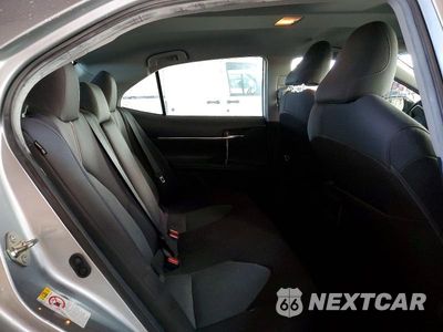 Zdjęcie 10 z 12 samochodu: 2019 TOYOTA CAMRY LE VIN:4T1B11HK4KU770775 - miniatura