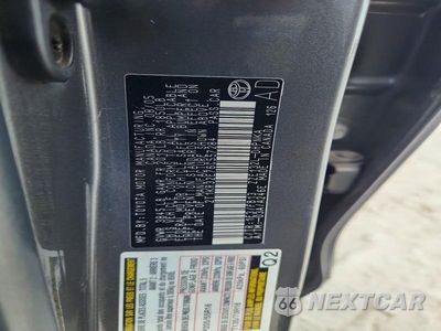 Zdjęcie 13 z 13 samochodu: 2006 TOYOTA MATRIX XR VIN:2T1KR32E76C557284 - miniatura