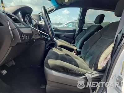Zdjęcie 7 z 13 samochodu: 2015 DODGE GRAND CARAVAN SE VIN:2C4RDGBG7FR558828 - miniatura
