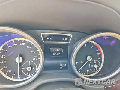 Zdjęcie 9 z 13 samochodu: 2014 MERCEDES-BENZ ML 550 4MATIC VIN:4JGDA7DB5EA376905 - miniatura