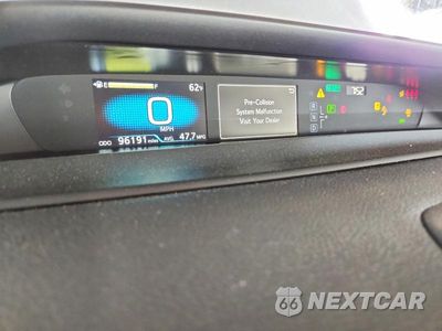 Zdjęcie 9 z 12 samochodu: 2021 TOYOTA PRIUS LE AWD-E VIN:JTDL9MFU7M3024904 - miniatura