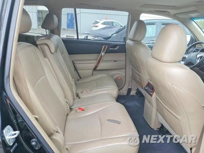 Zdjęcie 11 z 13 samochodu: 2013 TOYOTA HIGHLANDER LIMITED VIN:5TDDK3EH8DS217696 - miniatura