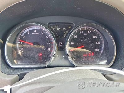 Zdjęcie 9 z 12 samochodu: 2016 NISSAN VERSA 1.6 SL VIN:3N1CN7APXGL867151 - miniatura