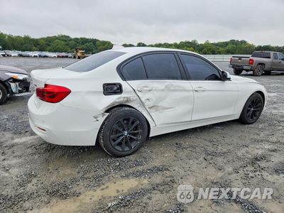 Trzecie zdjęcie samochodu z tyłu: 2016 BMW 320 XI VIN:WBA8E5G56GNU19533 - miniatura
